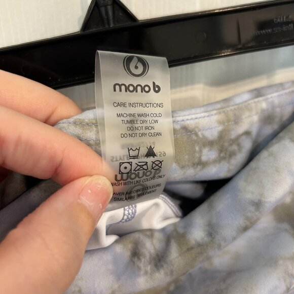 Mono b NWT active shorts,  ocean tie-dye L - Picture 5 of 7